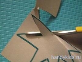  Вырезание бумаги по зигзагу