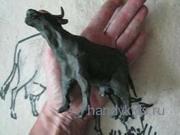 Корова из пластилина