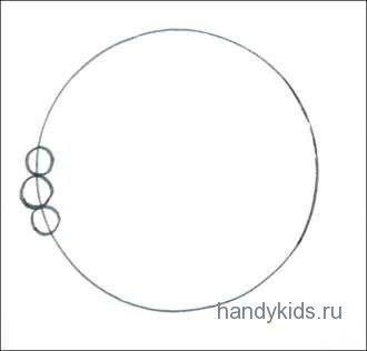 Раскраска с дорисовыванием Бусы