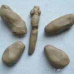 Лепка насекомые : бабочка и кузнечик из пластилина